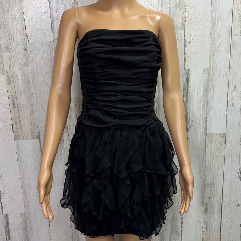 Cache Vintage Black Strapless Ruched Cocktail Dress